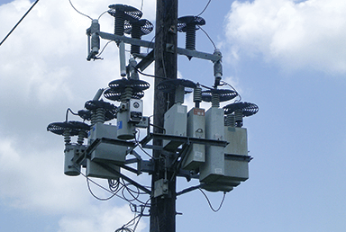 power-lines-1496212_distribution_transformer